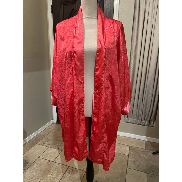 Vintage Gold Label Victoria’s Secret Salmon Satin Robe